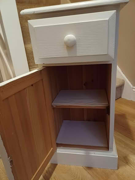 Photo of free Small painted cupboard (High Wycombe (East) HP13) #2