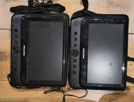 Photo of free Twin dvd players for travel (The Sands DH1) #1