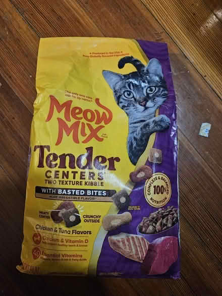 Photo of free Meow Mix cat food (Medford ma) #1