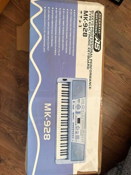 Photo of free Keyboard (Silvertown E16) #1