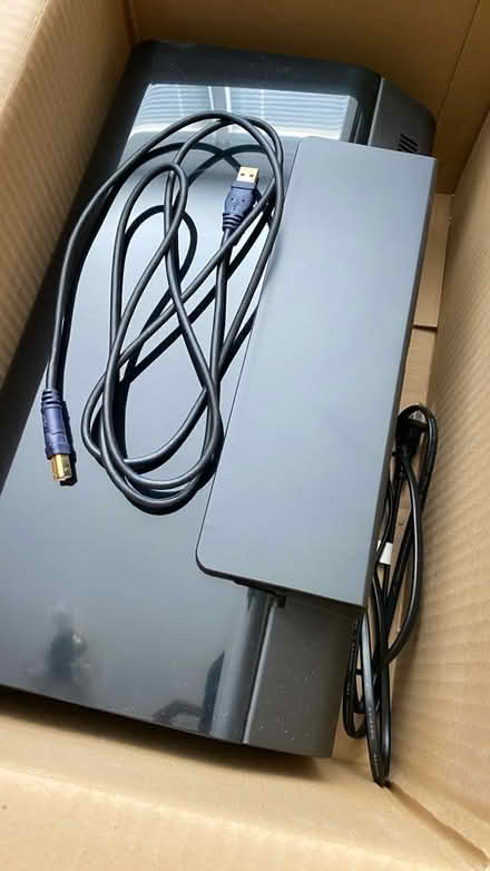 Photo of free Epson color printer (used) (Philadelphia, 19120) #4