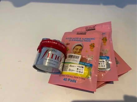 Photo of free Face cleansing pads and hair mask (Surrey Quays SE16) #1