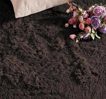 Photo of free Dark Brown Shaggy Rug (Henwick RG19) #2