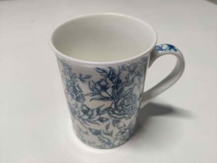 Photo of free 4 X Mugs (Walstead RH16) #3