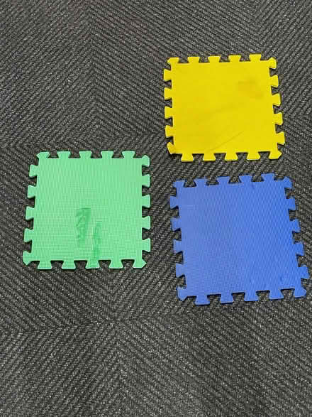 Photo of free Bag of Linking Together Floor Mats (Just outside of Park Slope) #1