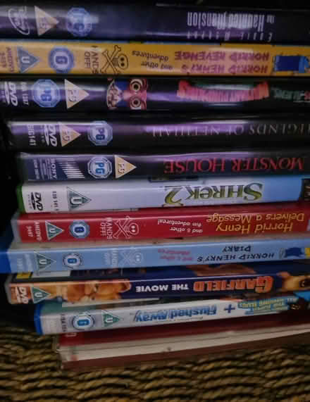 Photo of free Kids dvds (West Oxfordshire OX28) #1