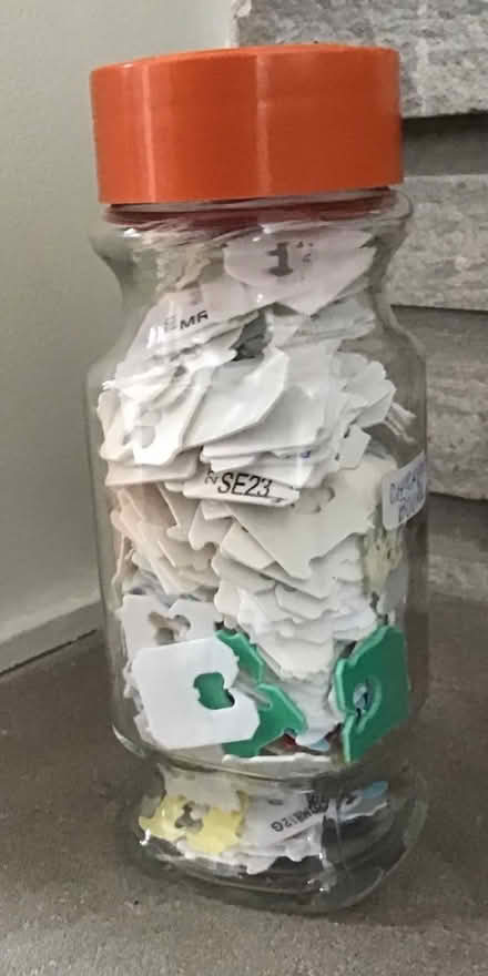 Photo of free Plastic Bread Tags (Alta Vista) #1