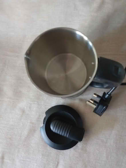 Photo of free Small (travel) kettle (Kingsway) #2
