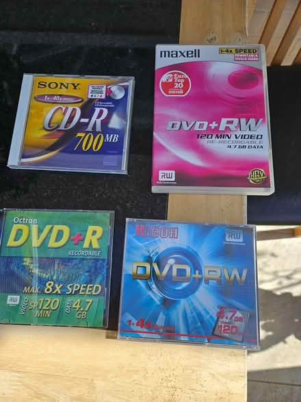 Photo of free Recordable DVDs and CDs (Burgess Hill Worlds End RH15) #1