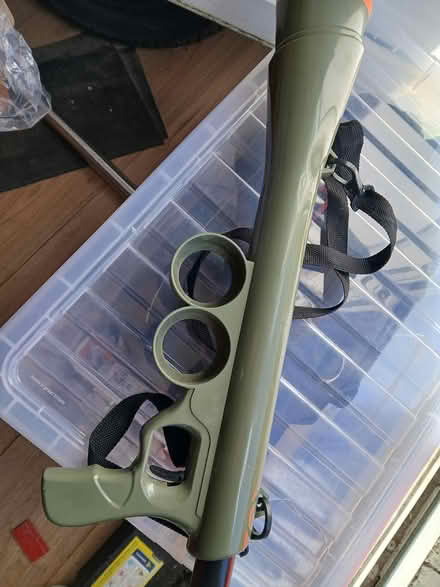 Photo of free Dog ball shooting toy (Leeds LS10) #1