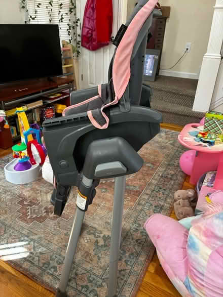 Photo of free High chair (Ozone Park Queens) #2