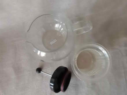 Photo of free Bodum teapot / infuser (Kingsway) #2