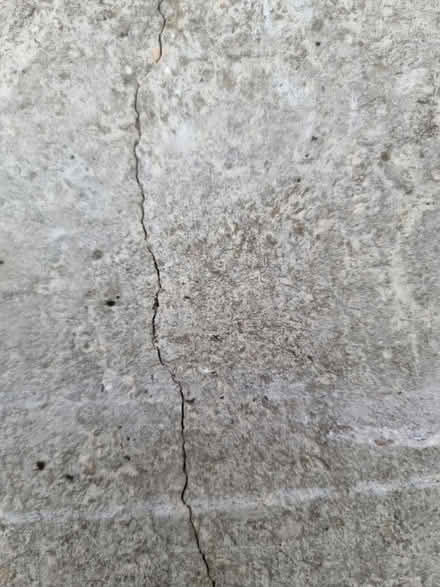 Photo of free Gravel board has a crack (DE56 Belper) #4