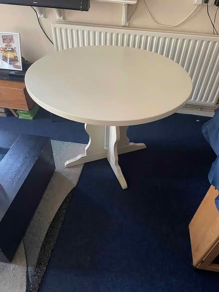 Photo of free Round dining table (Winchester SO22) #1