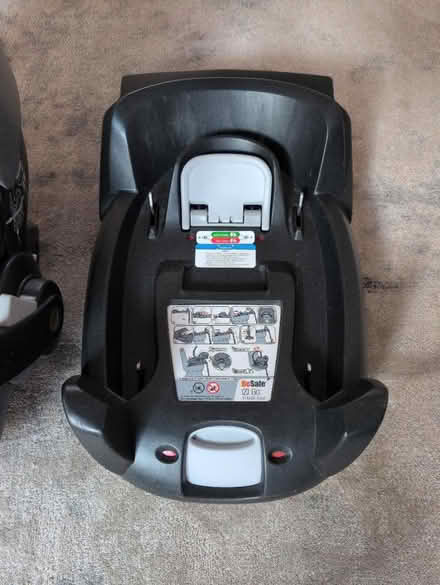 Photo of free BeSafe baby car seat and two bases (Sarratt WD3 6AP) #1