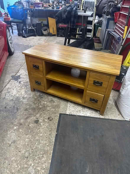 Photo of free Oak tv unit (High Wycombe HP11) #1