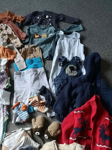 Photo of free Bag of boy's baby clothes (Barbourne WR1) #2