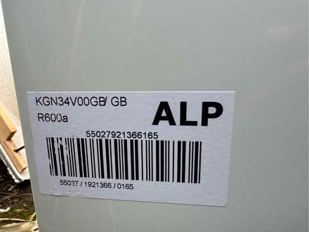 Photo of free Bosh fridge-freezer (Kippington TN13) #4