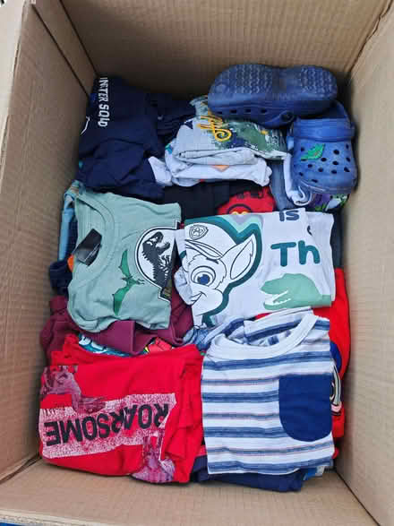 Photo of free 2-4 years boys clothes (Woosehill RG41) #1