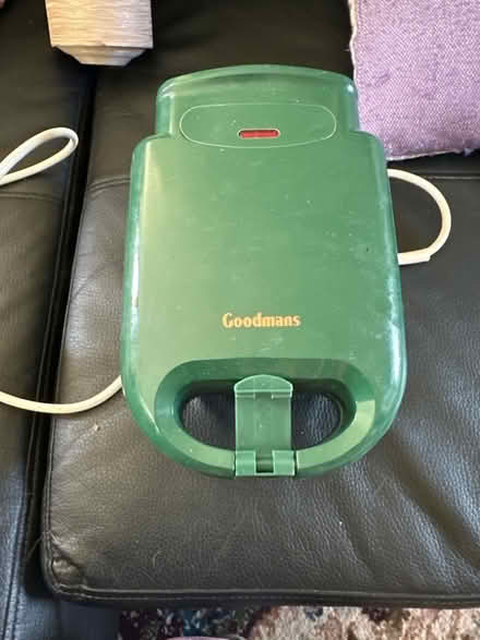 Photo of free Goldman’s sandwich maker (Warton LA5) #1