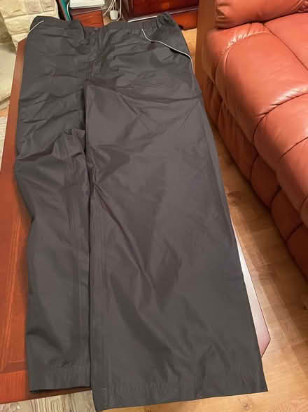 Photo of free Man's large black waterproof trousers (GU14) #1