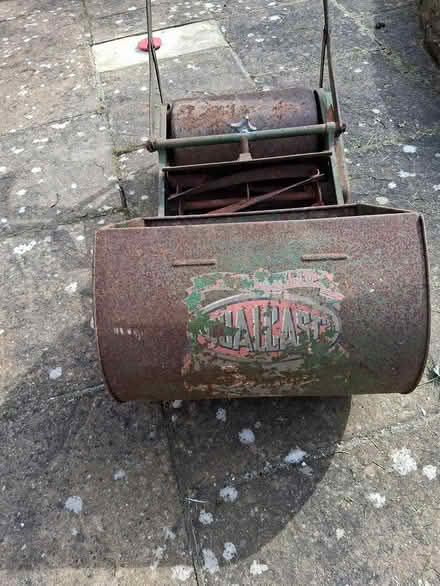 Photo of free Push qualcast mower (ME15 loose) #2