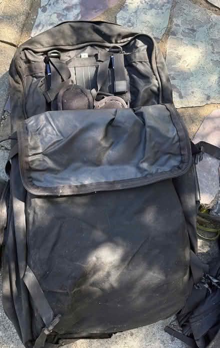 Photo of free Jando convertible carryon/backpack (Berkeley Hills near Kensington) #2