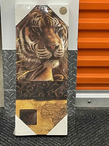 Photo of free Lion & Tiger Wall Hangings (Just outside of Park Slope) #2