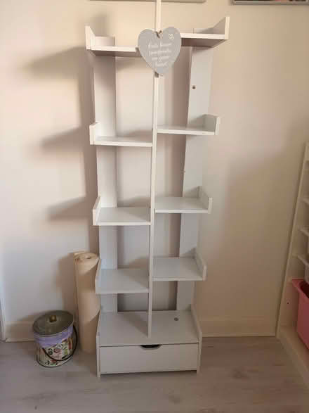 Photo of free shelving unit with drawer (N20) #1