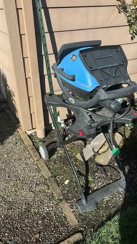 Photo of free Weber gas grill (Bethany) #2