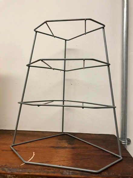 Photo of free Pan or lid stand (Stroud Green N4) #1