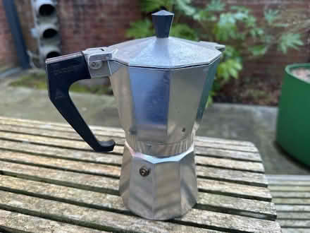 Photo of free stove top coffee maker (Albert Park M20) #1