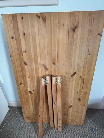 Photo of free Solid pine table (Central Horsham) #1