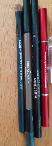 Photo of free Toiletry bag with new & used makeup (Enfield EN2) #3