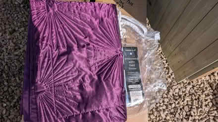 Photo of free 2 x purple satin pillow shams (Desford LE9) #1