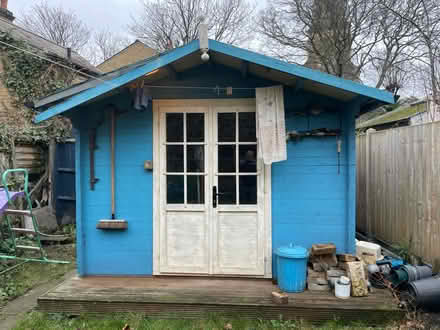Photo of free Large garden shed / cabin (Camberwell SE5) #2