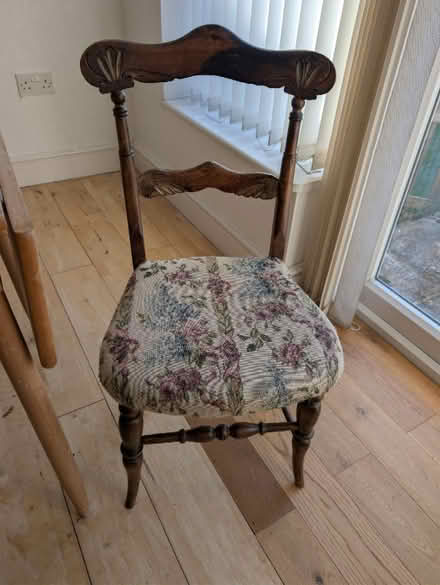 Photo of free Furniture bits and lamps (Me14 5qp) #4