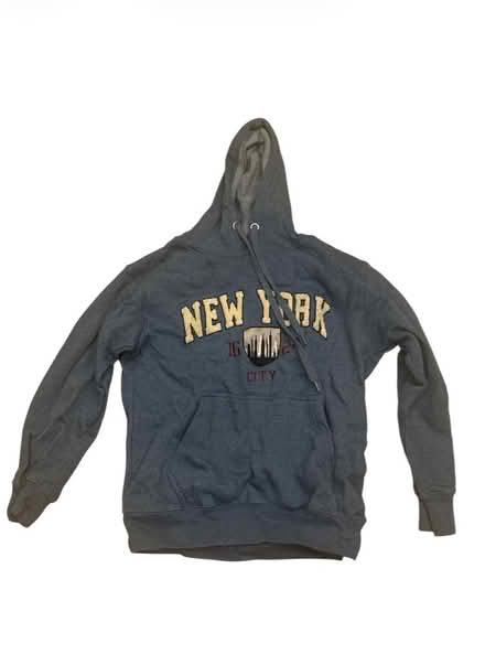 Photo of free New York Popular Woman’s Hoodie (Brooklyn Storage) #1
