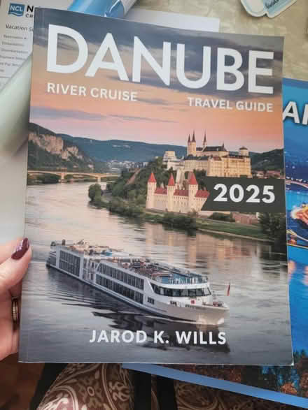 Photo of free Travel books (Melrose near Wyoming Cemetery.) #2