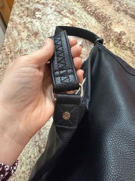Photo of free Used black purse (Erin Mills&QEW) #4