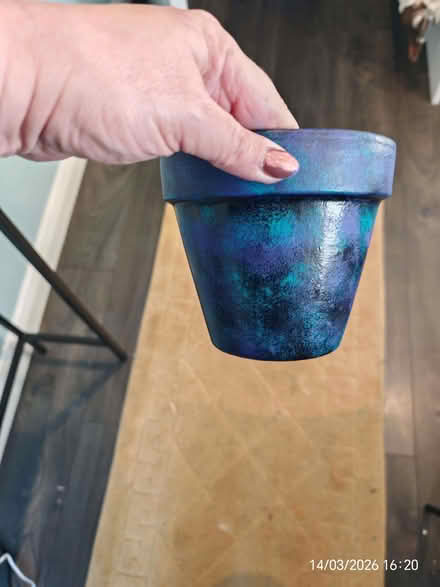 Photo of Clay plant pots (Hinde House S4) #1