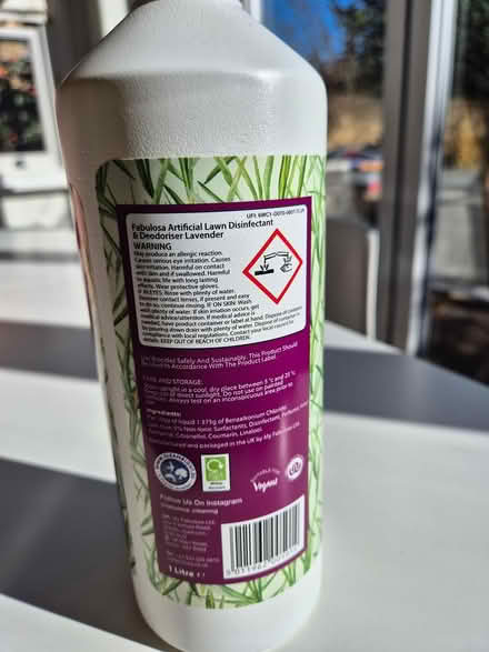 Photo of free Artificial grass cleaner (Balham SW12) #2