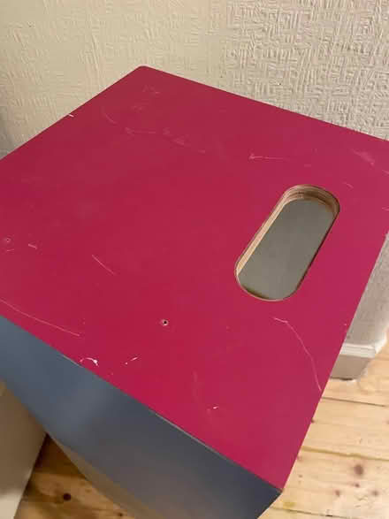 Photo of free Heavy duty box (Shandon EH11) #2