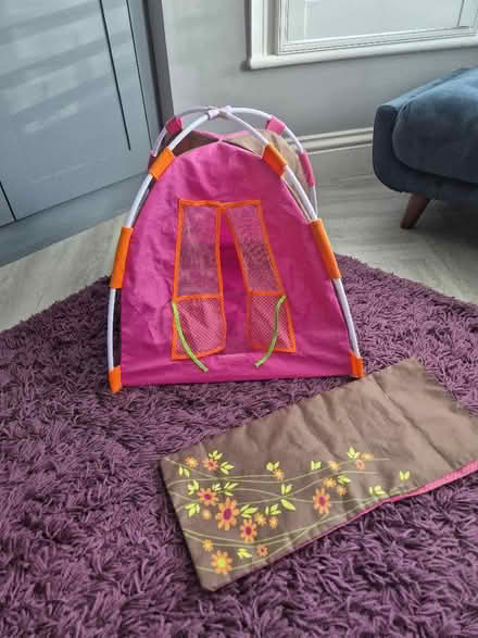 Photo of free Generation doll tent and sleeping bag (Seaside BN22) #1