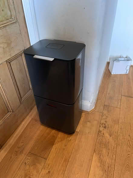 Photo of free Simple Human bin (G12 9RY - Hyndland) #1