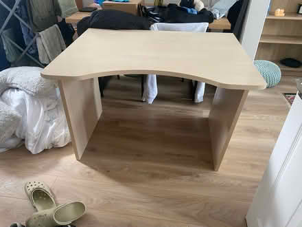 Photo of free large curved office desk (Gloucester Road, RG30) #2