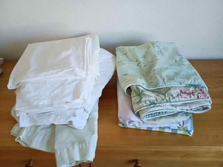 Photo of free Single sheets and duvet covers (Ballinteer) #1