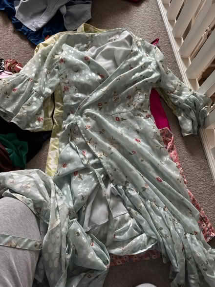 Photo of free Bag of women’s clothing S-M (Amersham HP6) #3