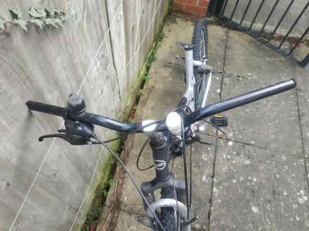 Photo of free Giant adult bike spares or repairs (Hertford SG13) #3