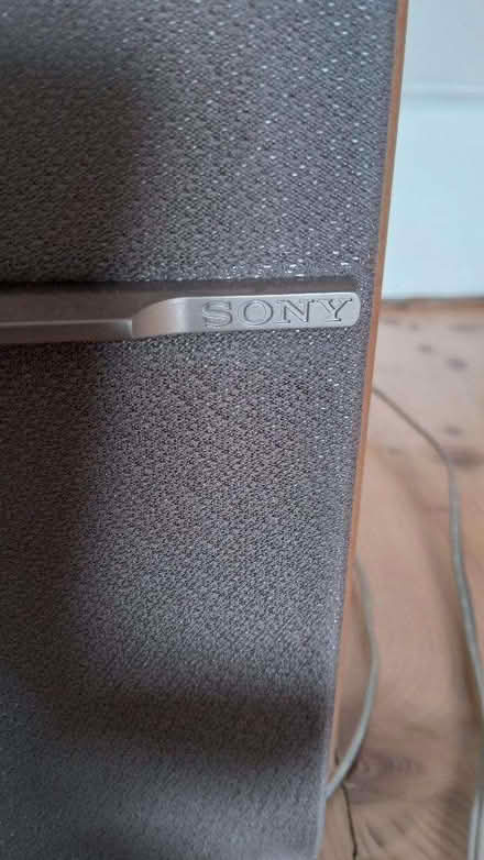 Photo of free 2 x Sony speakers (Kingswood BS15) #2